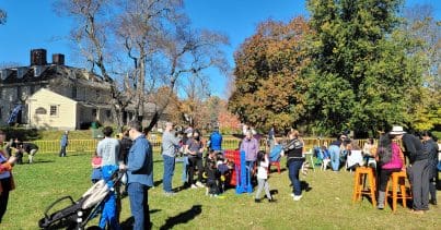 Spend the Thanksgiving Long Weekend in Lexington Title